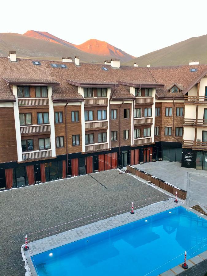 Gvc 4-Room 421 New Gudauri Exterior photo